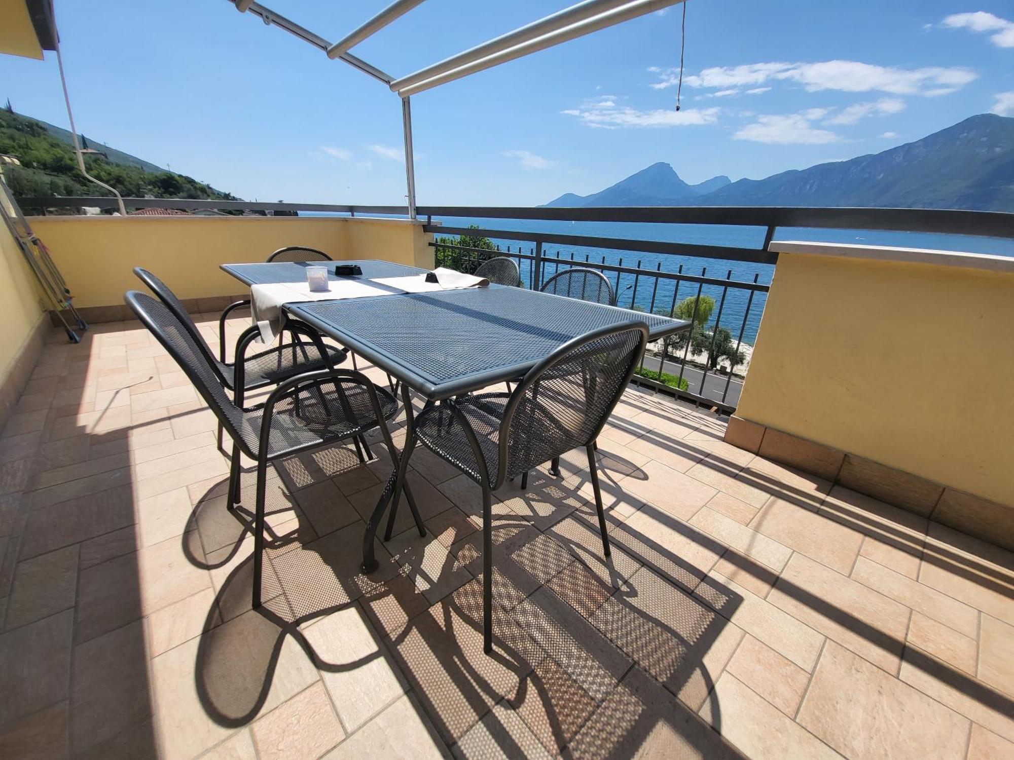 ברנצונה סול גארדה Penthouse Casa Alkea Masse Lake View מראה חיצוני תמונה